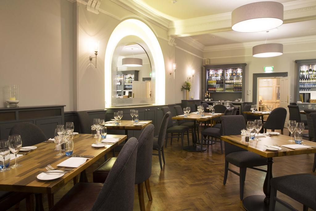The Bell Hotel Sandwich Bagian luar foto