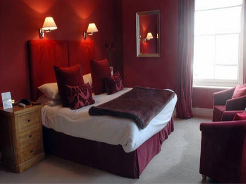 The Bell Hotel Sandwich Bagian luar foto